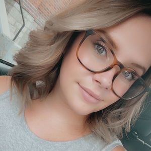 Meet your Posher, Shelby